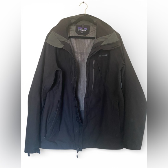 Patagonia Men’s Snowshot Ski Jacket Black H2No Men’s Med *2 Outer Layers Only*